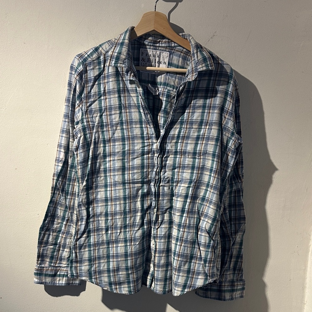 Frank & Eileen Blue Plaid Button Down Shirt